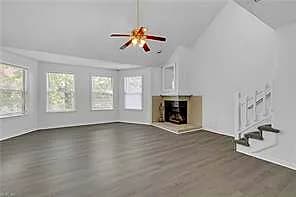 517 Mary Roberts LN, NEWPORT NEWS VA 23608 - Photo 2