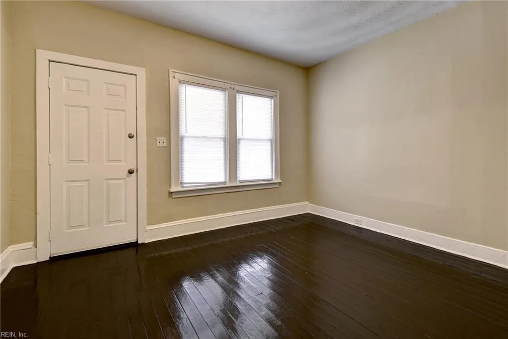 732 17th ST, NEWPORTNEWS VA 23607 thumb 8