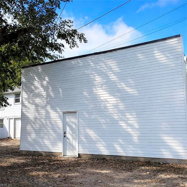 306 Hollywood AVE #1/2, HAMPTON VA 23661 - Main photo
