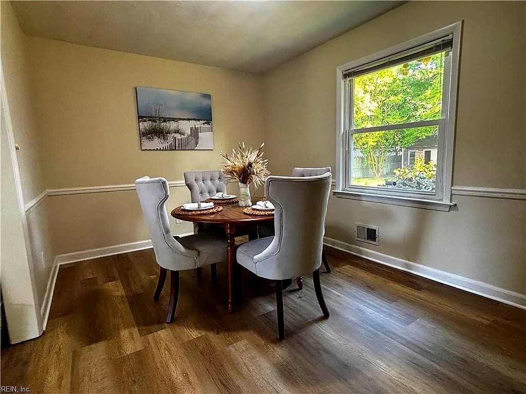 5425 W Norfolk RD, PORTSMOUTH VA 23703 - Photo 4