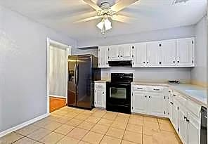 1049 Willow Green DR, NEWPORT NEWS VA 23602 - Main photo