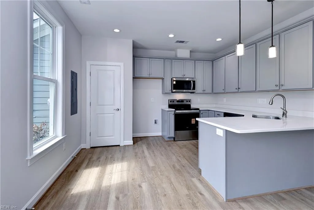 3557 Amberley WAY, WILLIAMSBURG VA 23188 thumb 8
