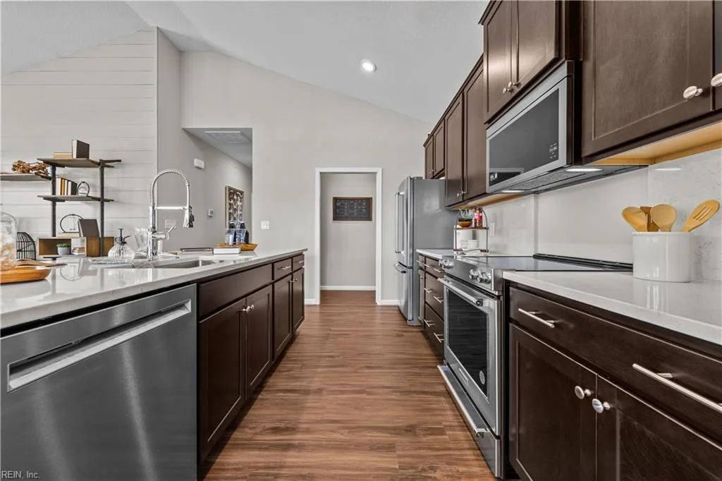 1503 Watermark WAY, HAMPTON VA 23666 thumb 11