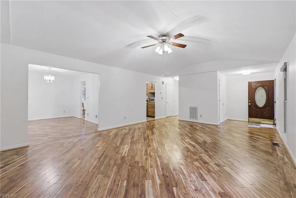 15535 Strawberry Plains RD, IVOR VA 23866 thumb 11
