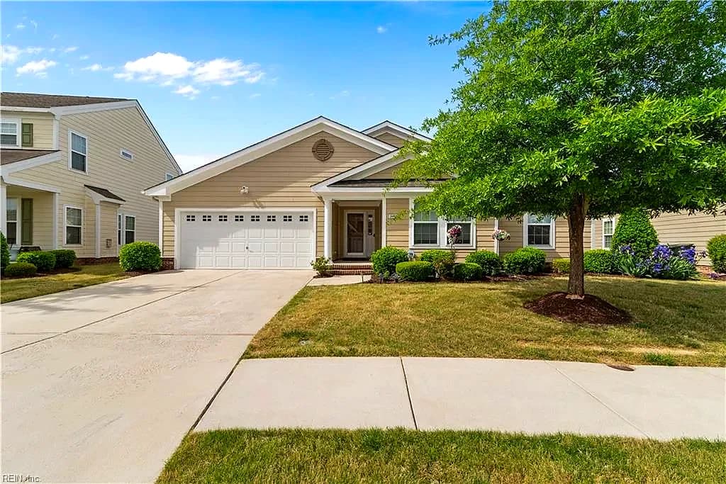 5042 Kings Grant CIR, SUFFOLK VA 23434 - Photo 4