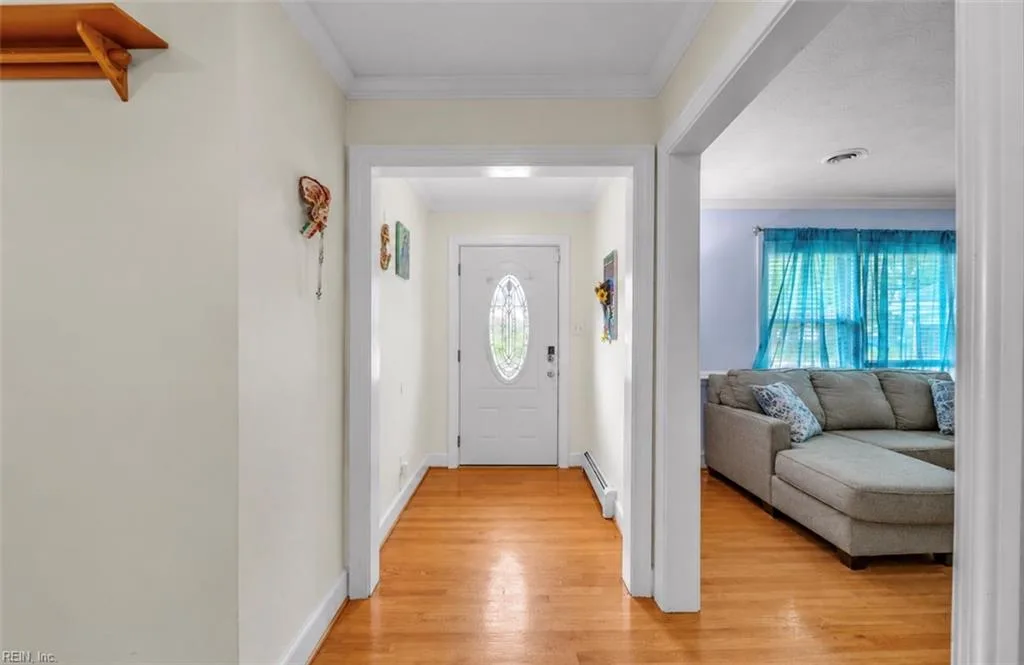 409 Shoreline DR, HAMPTON VA 23669 thumb 10
