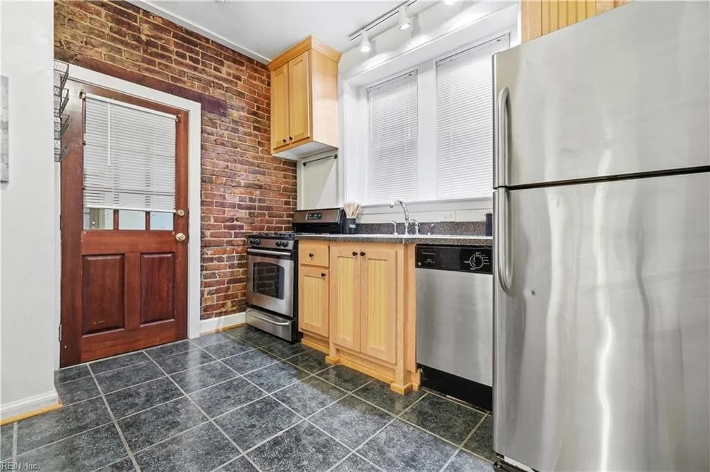 1413 Colonial AVE #C-1, NORFOLK VA 23517 thumb 10