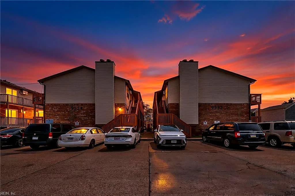 9532 5th Bay ST #C, NORFOLK VA 23518 - Main photo