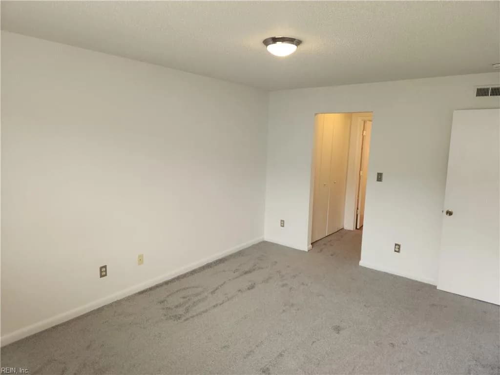 2914 Lyme Regis QUAY, VIRGINIABEACH VA 23452 thumb 11