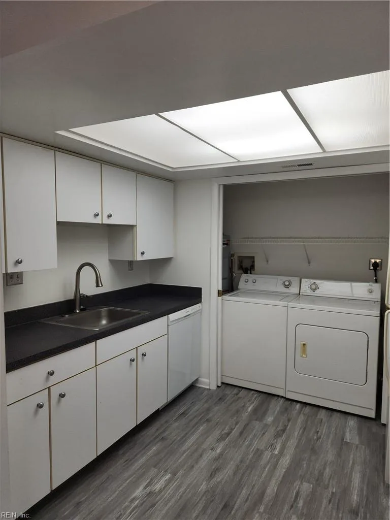 2914 Lyme Regis QUAY, VIRGINIABEACH VA 23452 thumb 9