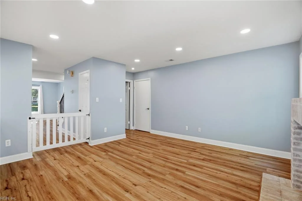 2516 Dellwood DR, VIRGINIABEACH VA 23454 thumb 6