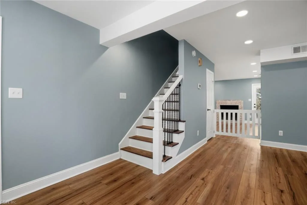 2516 Dellwood DR, VIRGINIABEACH VA 23454 thumb 8