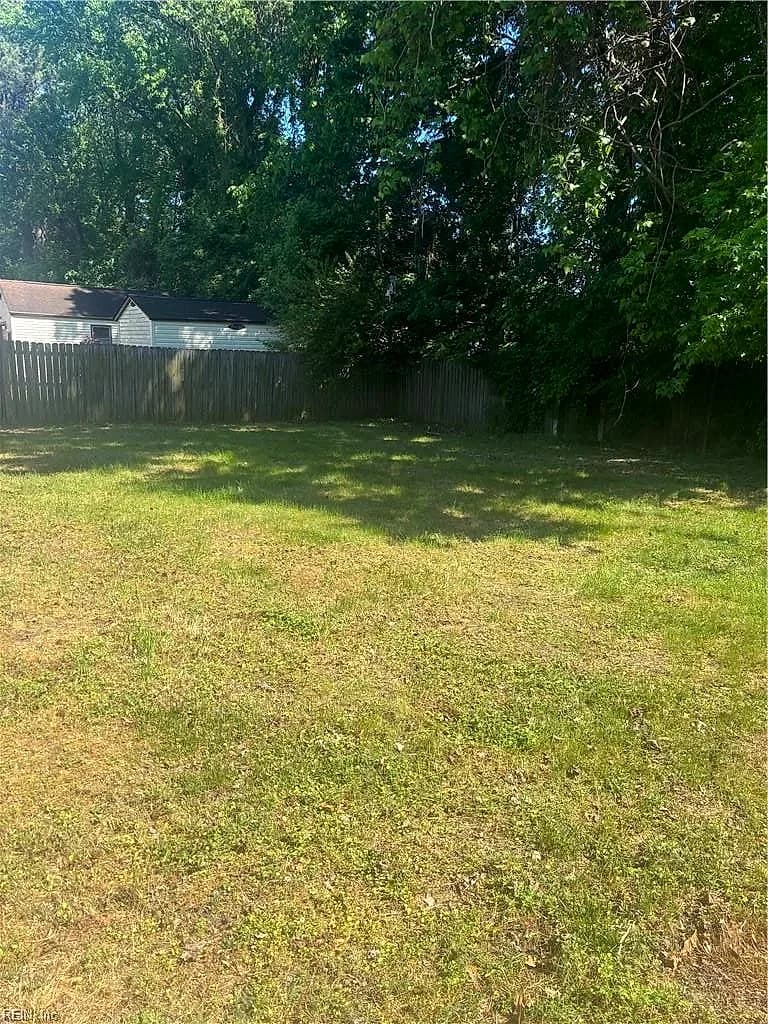 2425 Lofurno RD, CHESAPEAKE VA 23323 thumb 9