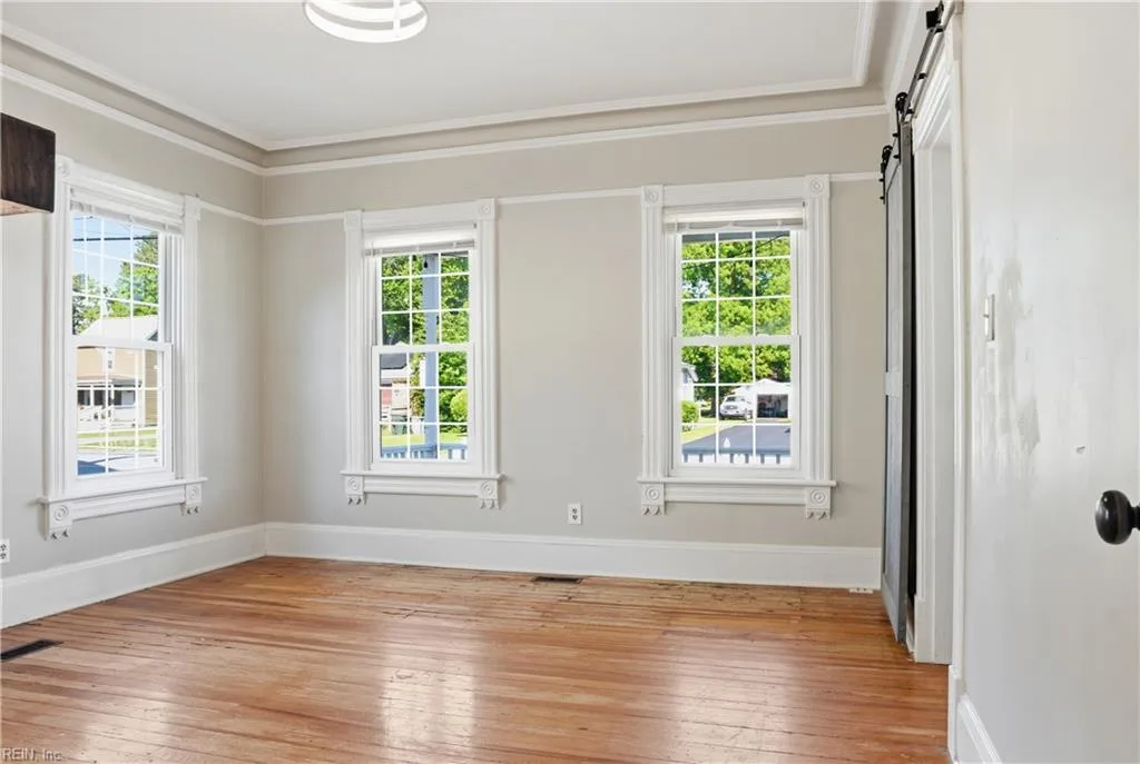 201 Beach RD, HAMPTON VA 23664 thumb 10