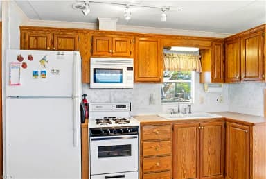 3665 Sandpiper RD #41, VIRGINIA BEACH VA 23456 thumb 8