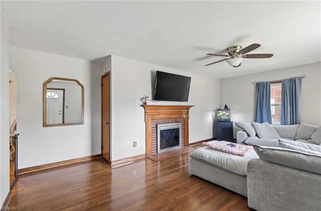 20 Briar DR, HAMPTON VA 23661 thumb 7