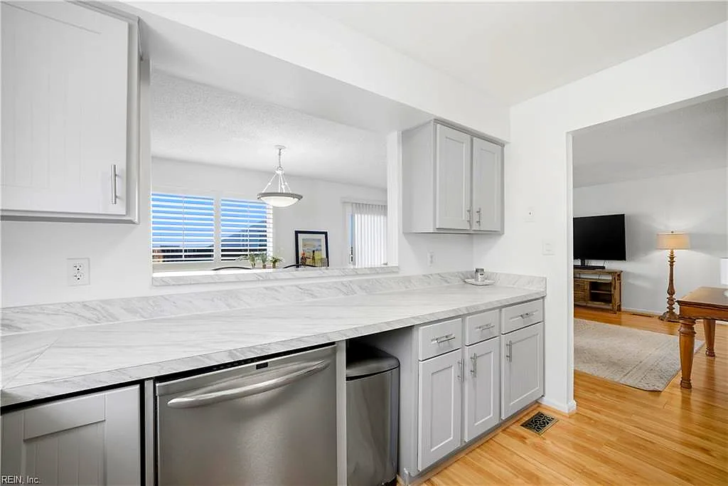2225 Kleen ST, VIRGINIABEACH VA 23451 thumb 9