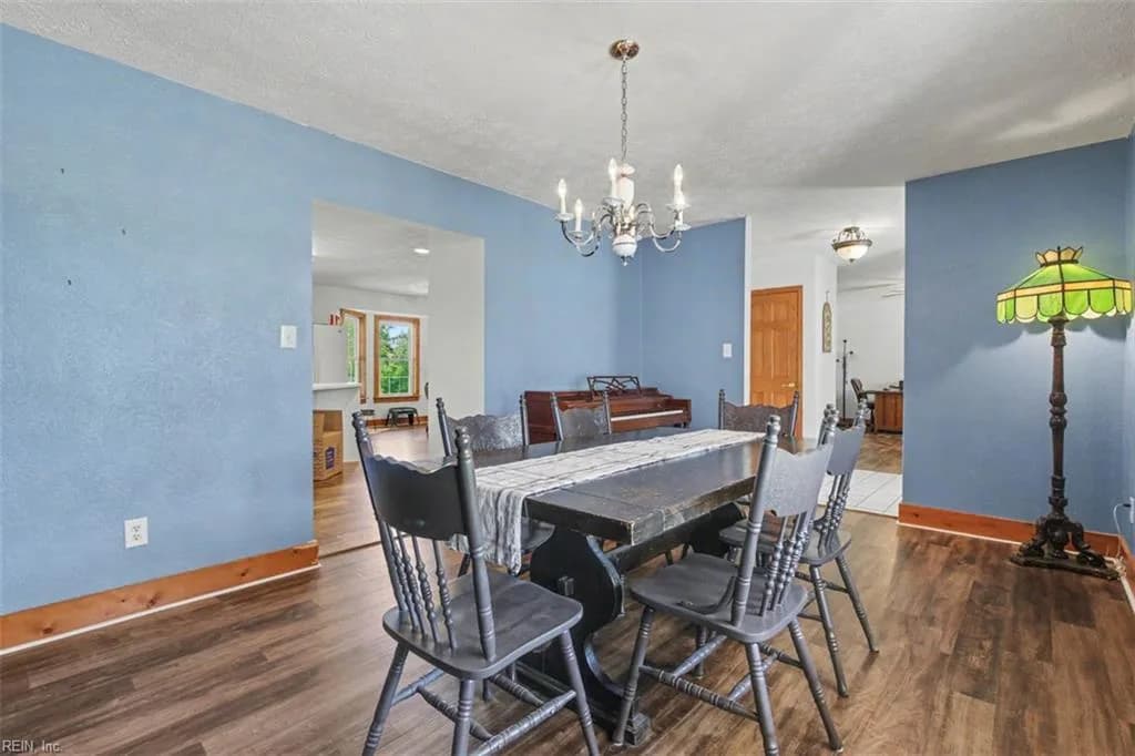 8237 Spring Hill Farm RD, GLOUCESTER VA 23061 thumb 8