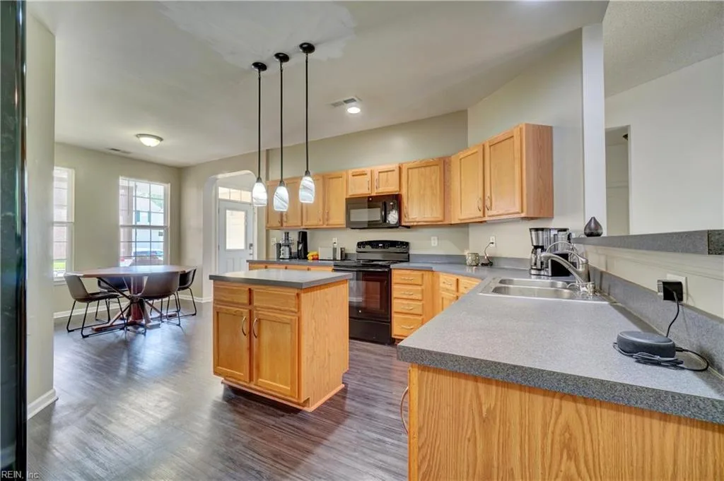 3040 Kempton Park RD, SUFFOLK VA 23435 thumb 10