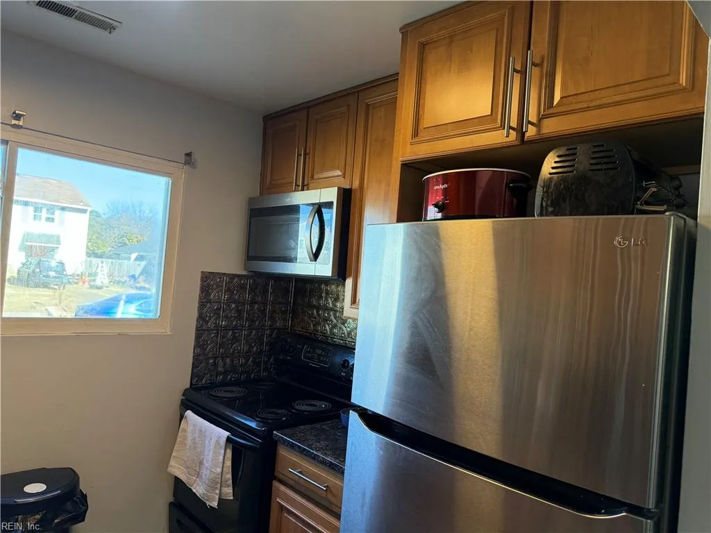 3860 Sugar Creek LN, PORTSMOUTH VA 23703 thumb 7