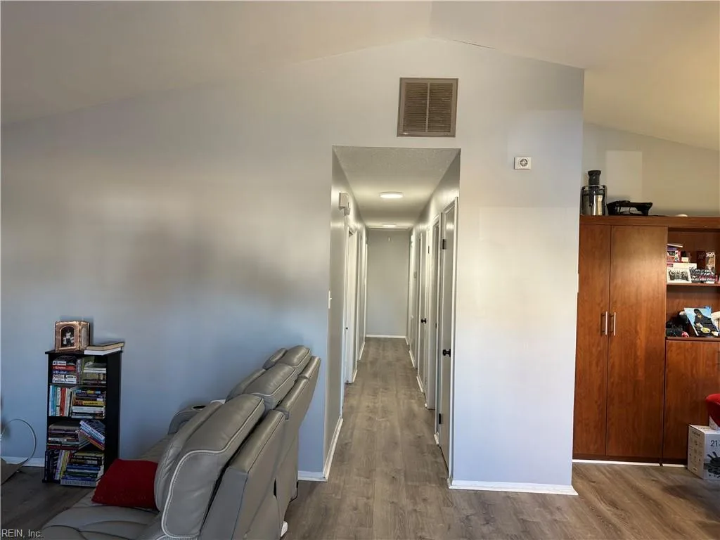 3860 Sugar Creek LN, PORTSMOUTH VA 23703 thumb 9