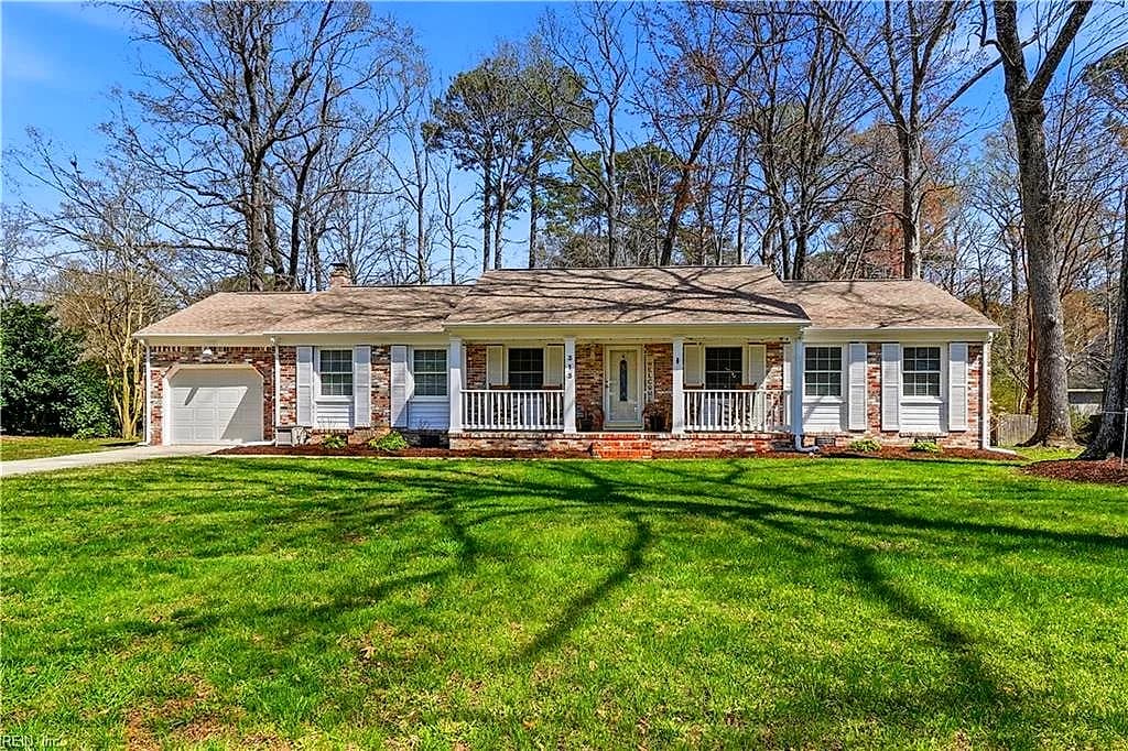 313 Lotz DR, YORKTOWN VA 23692 - Main photo