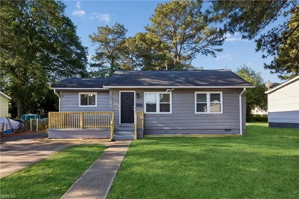743 Bold ST, PORTSMOUTH VA 23701 - Main photo