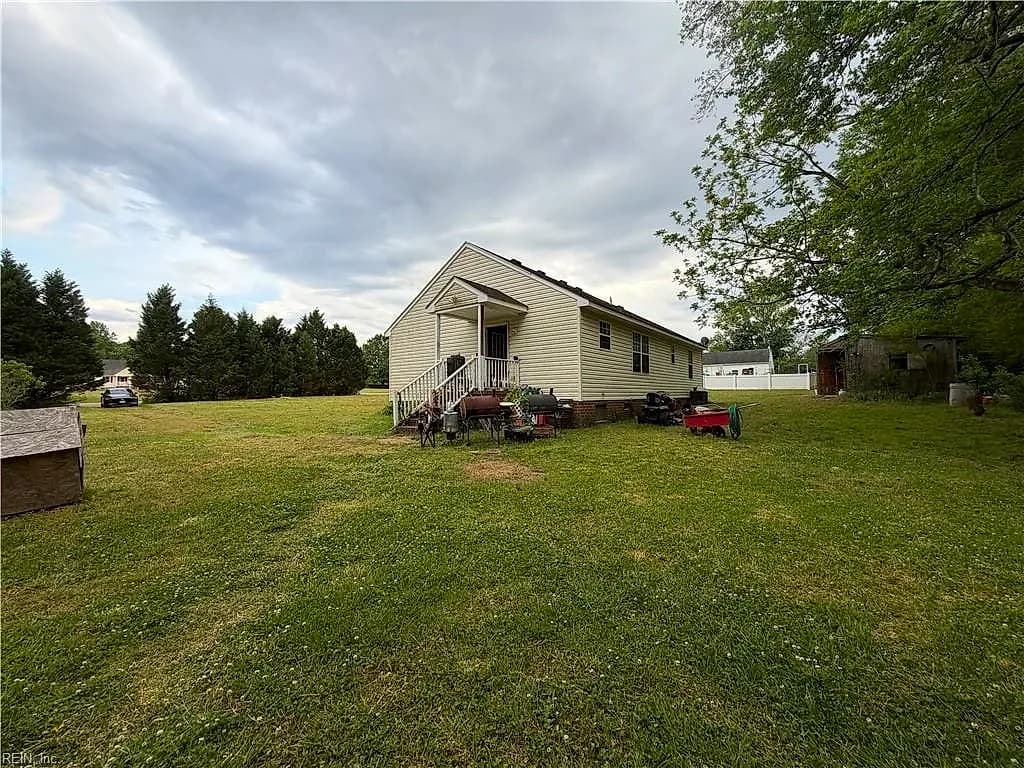 5895 Spivey Run RD, SUFFOLK VA 23438 - Photo 4
