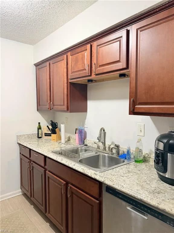 1914 Woodgate ARCH, CHESAPEAKE VA 23320 thumb 8
