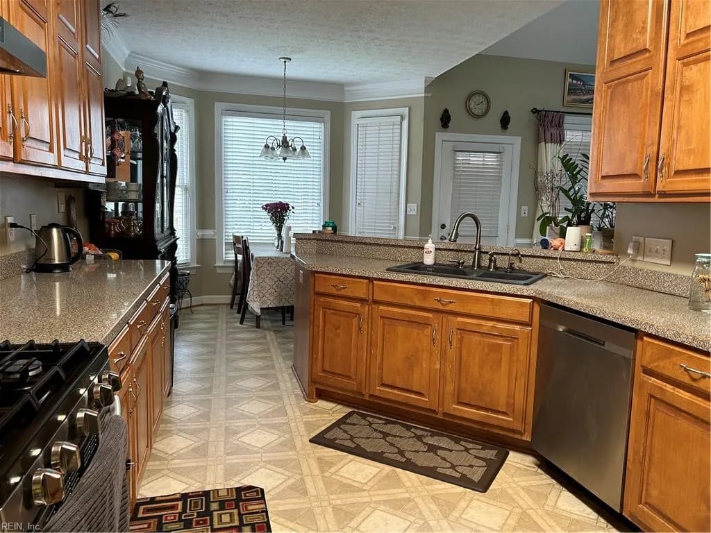 109 Sheldon CT, YORKTOWN VA 23693 thumb 7