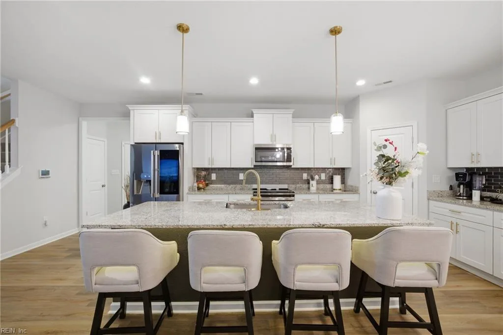 977 Hillpoint RD, SUFFOLK VA 23434 thumb 11