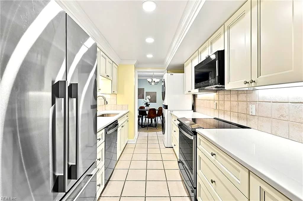 4004 Atlantic AVE #309, VIRGINIA BEACH VA 23451 - Photo 5