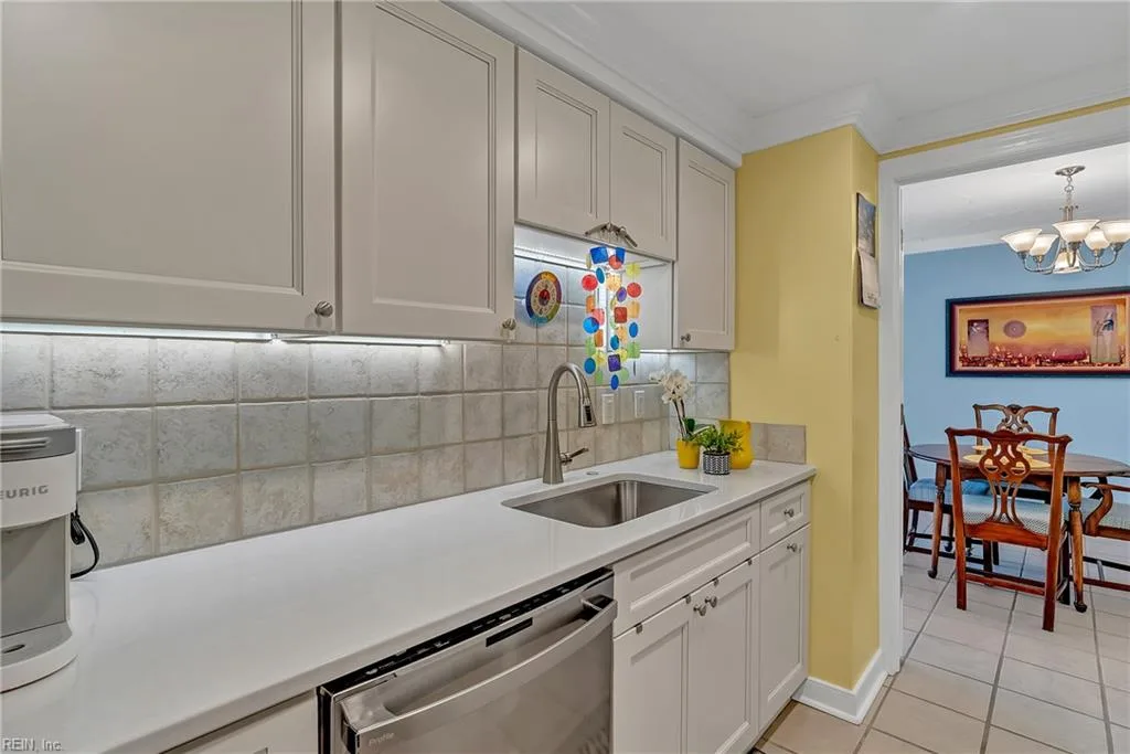 4004 Atlantic AVE #309, VIRGINIABEACH VA 23451 thumb 9