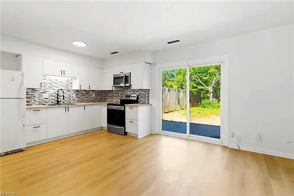4141 Benjamin Harrison DR, VIRGINIABEACH VA 23452 thumb 10