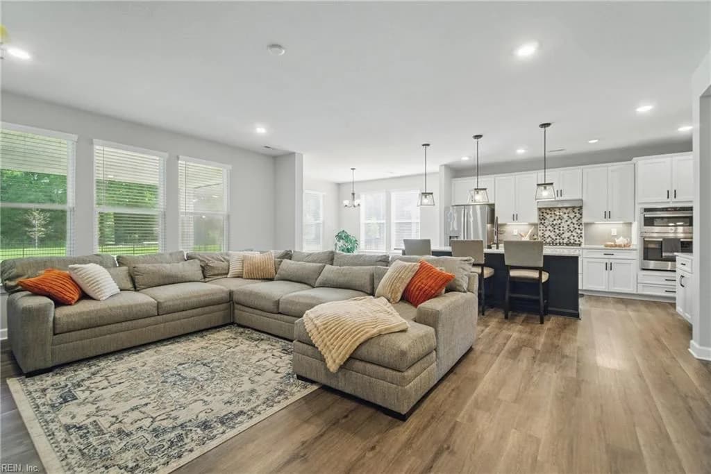 1028 Egret LN, SUFFOLK VA 23434 thumb 8