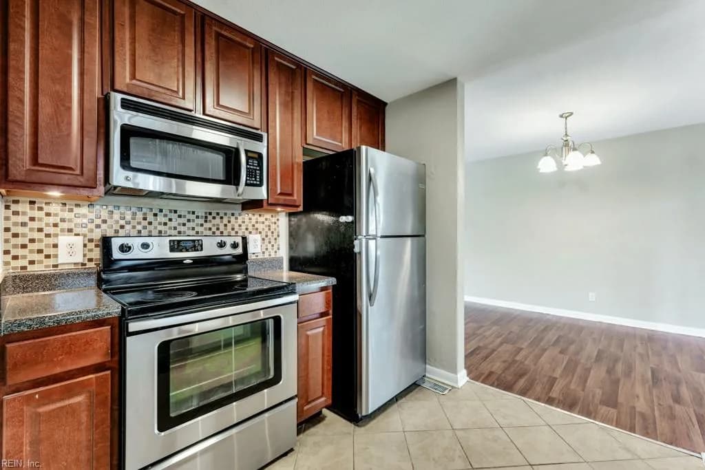 413 Gotham RD, VIRGINIABEACH VA 23462 thumb 12