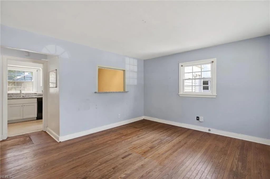 8239 Redwood CIR, NORFOLK VA 23518 thumb 7
