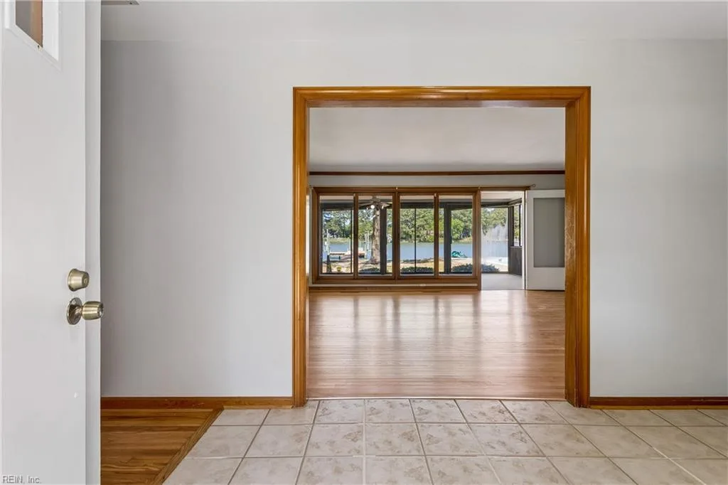 16 Pine LN, HAMPTON VA 23664 thumb 6