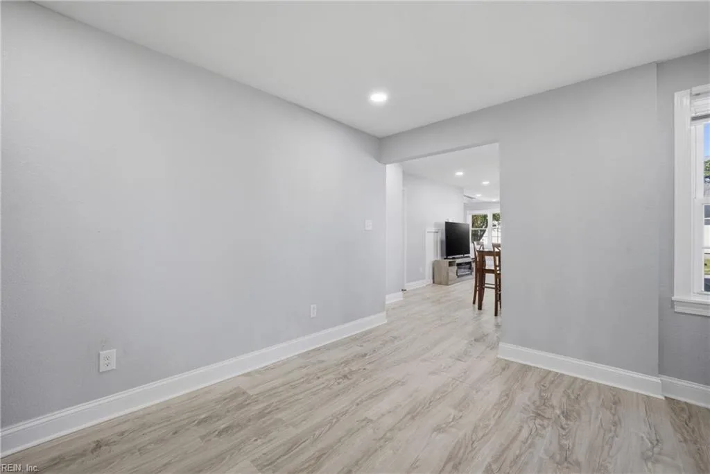 10 Burtis ST, PORTSMOUTH VA 23702 thumb 9