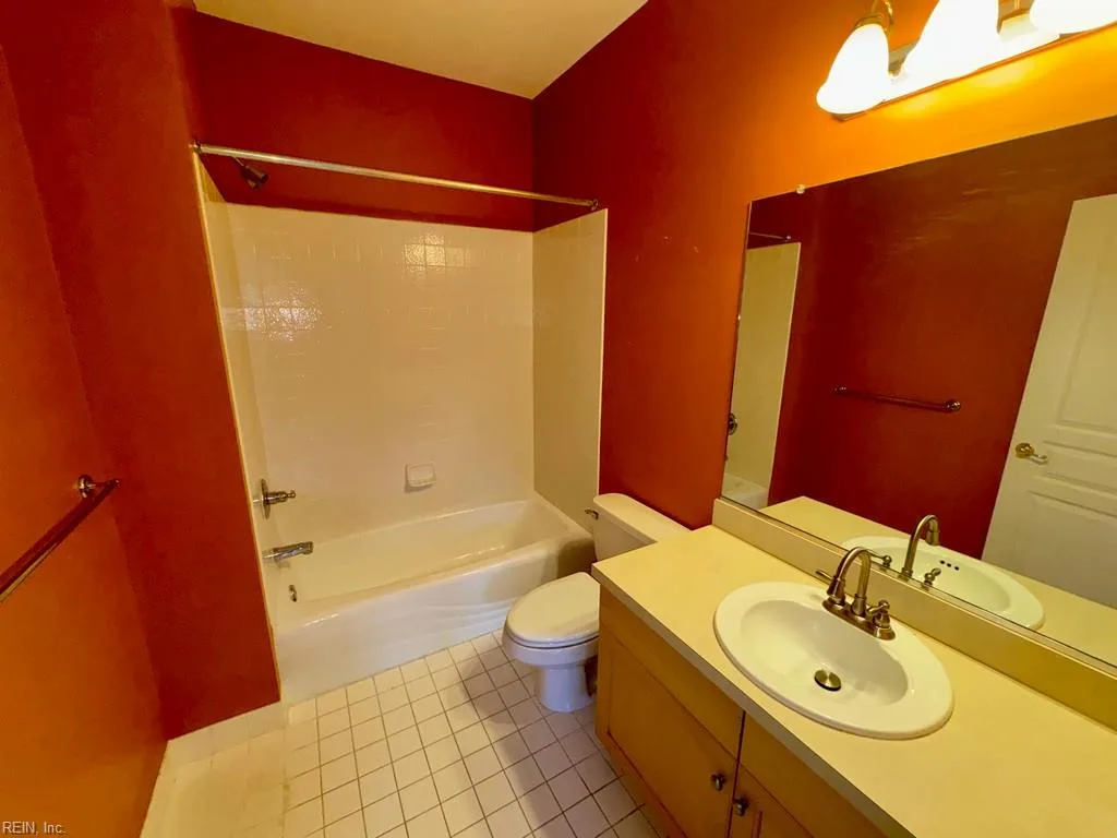 301 Brooke AVE #105, NORFOLK VA 23510 thumb 10
