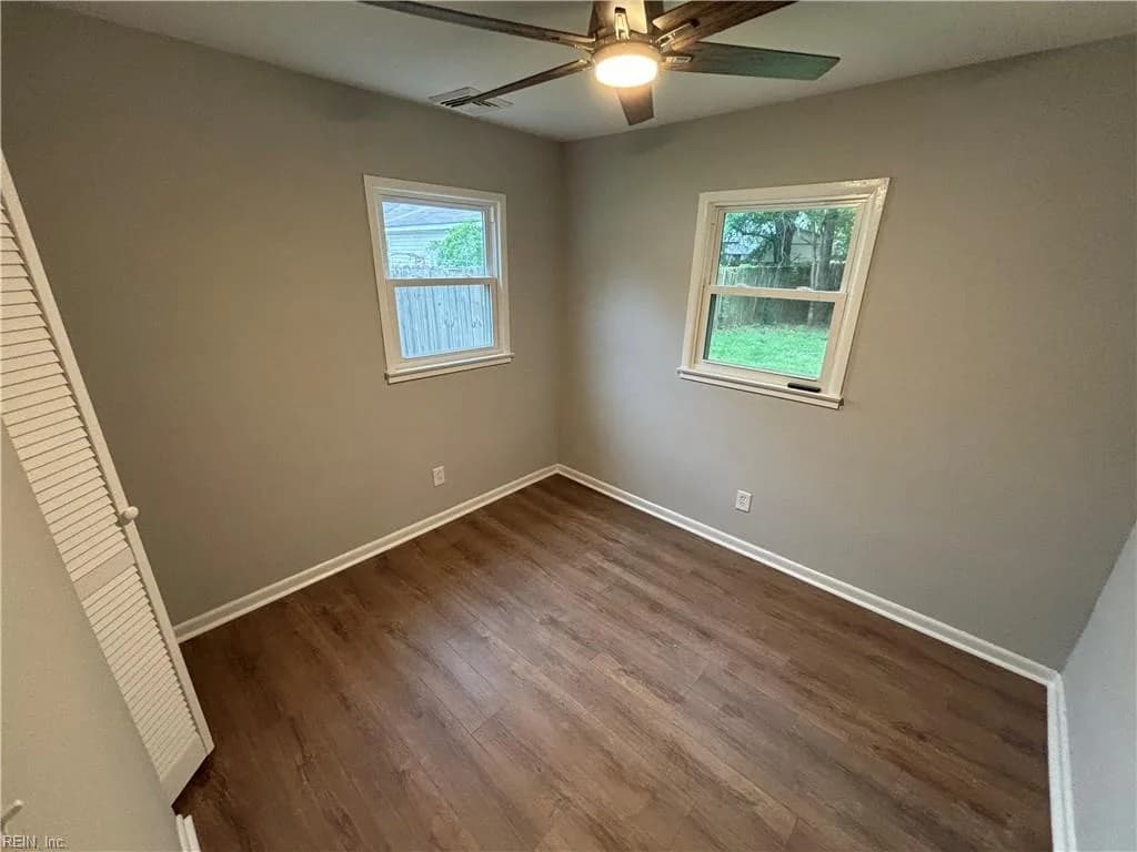 320 Hospital DR, VIRGINIABEACH VA 23452 thumb 11