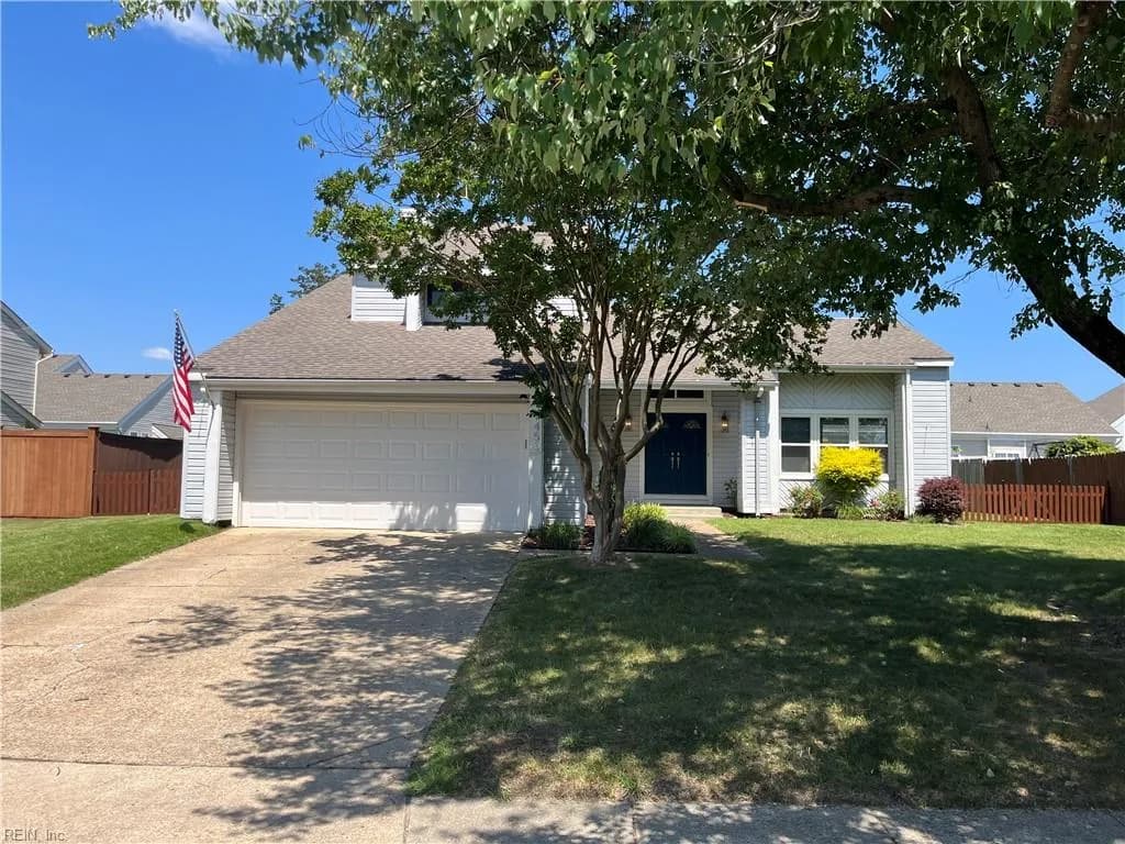 1453 Lake Christopher DR, VIRGINIA BEACH VA 23464 - Main photo