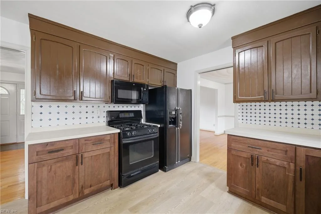 957 Edwin DR, VIRGINIABEACH VA 23464 thumb 11