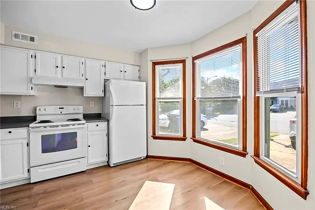 807 Foxmoore CT, VIRGINIABEACH VA 23453 thumb 6