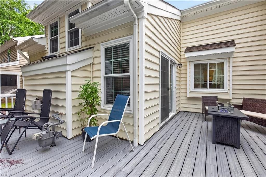 13286 Regent Park WALK, CARROLLTON VA 23314 - Main photo