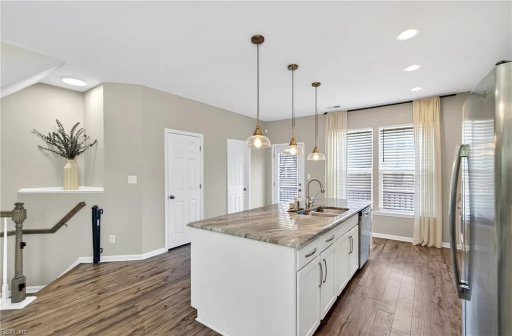 501 Violet CT, NEWPORTNEWS VA 23602 thumb 11