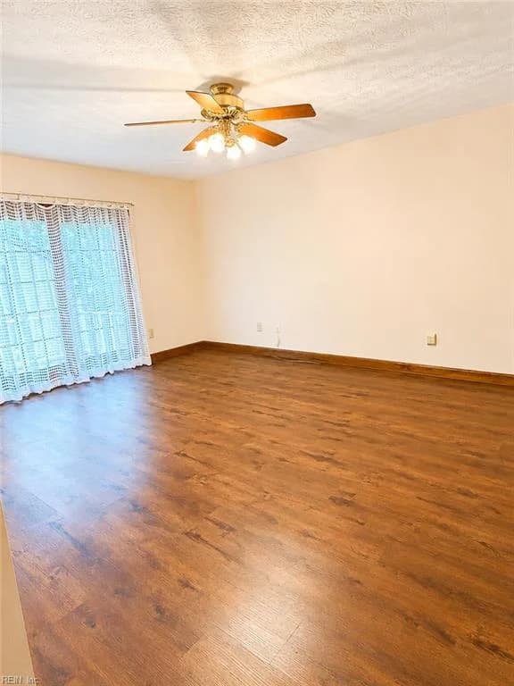 202 Chelmsford WAY, NEWPORTNEWS VA 23606 thumb 12