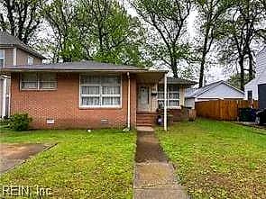 646 45th ST, NEWPORT NEWS VA 23607 - Main photo