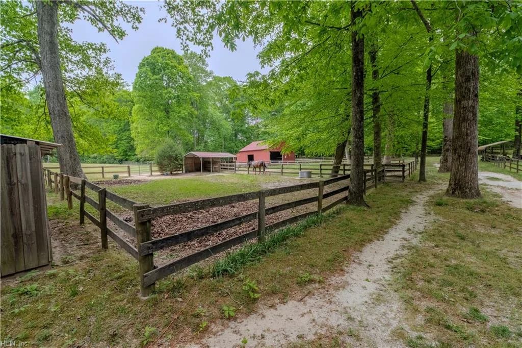 9652 Laurelwood LN, GLOUCESTER VA 23061 thumb 9
