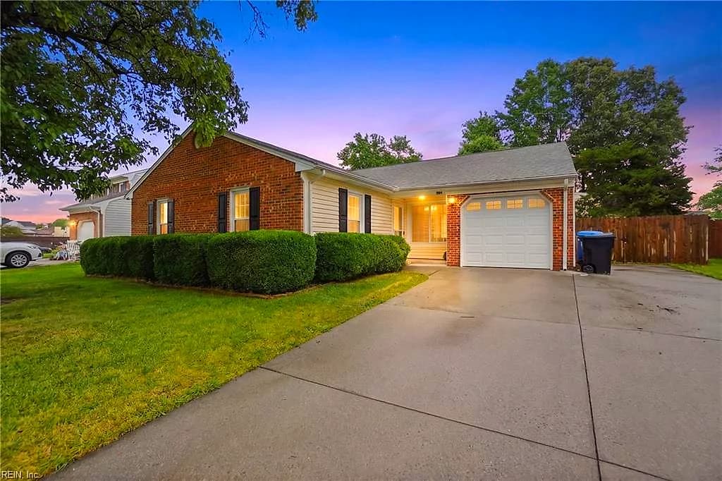 1904 Genesee WAY, VIRGINIA BEACH VA 23456 - Main photo